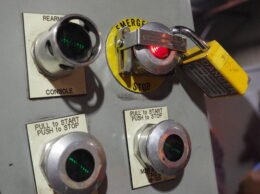 lock out tag out procedure